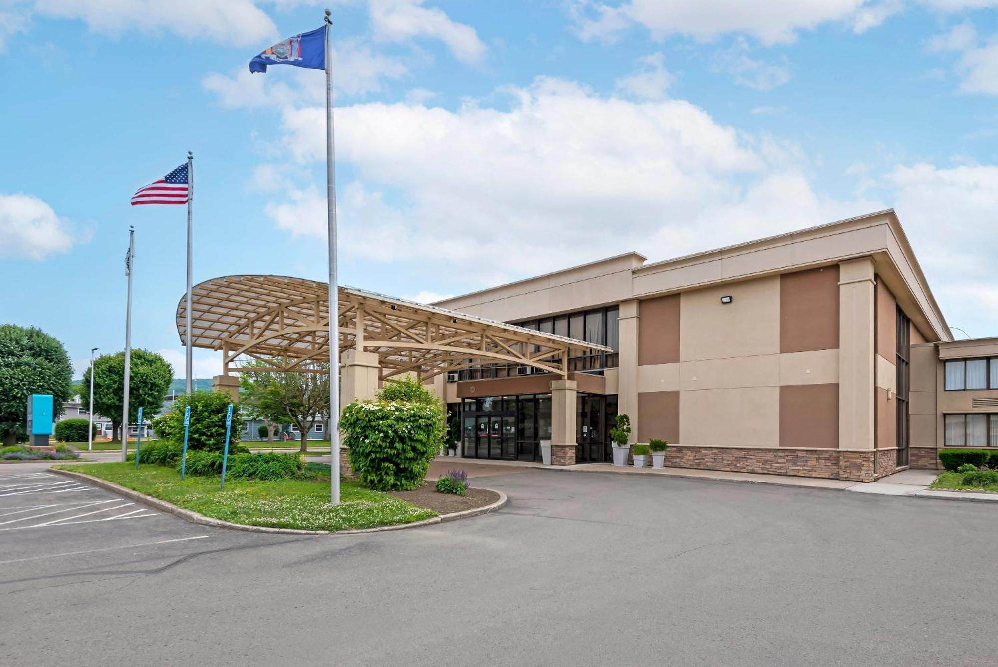 Inn Clarion 3*